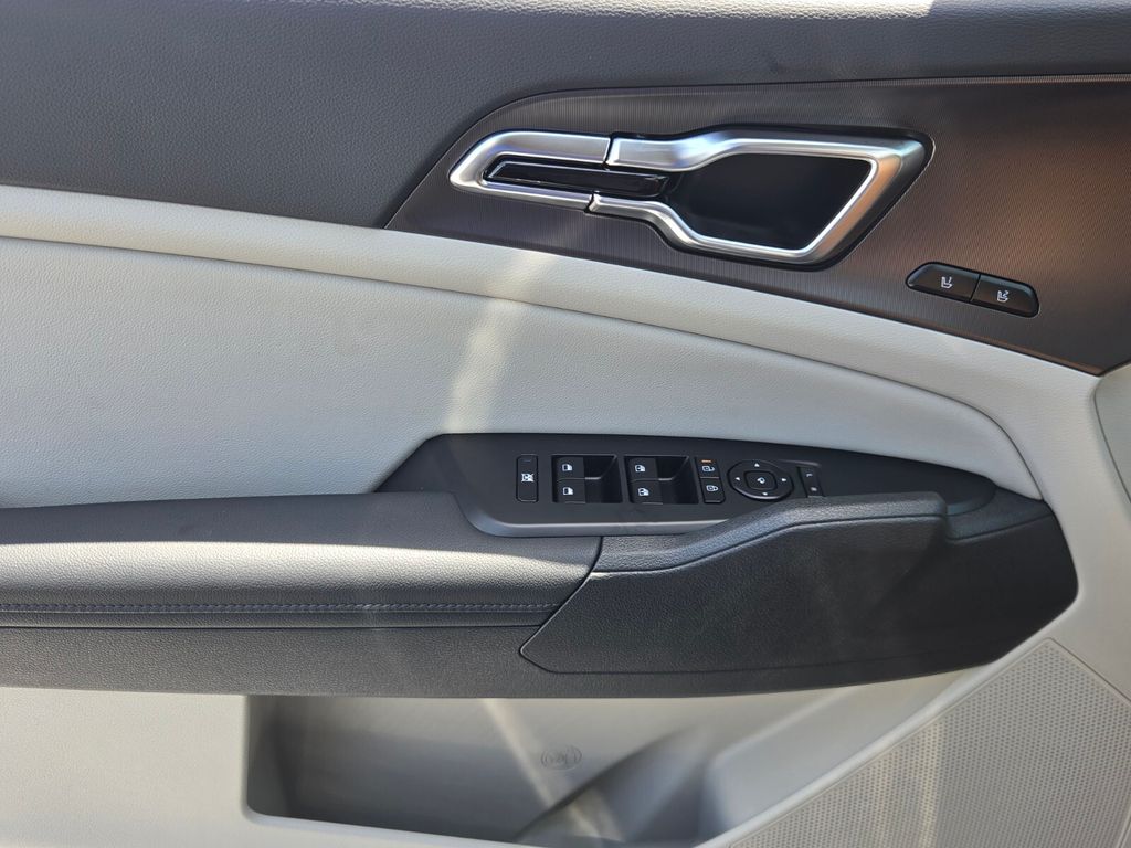 2027 Kia Sportage - $41,435