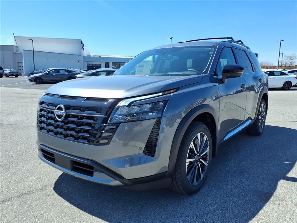 Gray (Gun Metallic) 2026 Nissan Pathfinder SUV / Crossover All-Wheel Drive 9-Speed Automatic