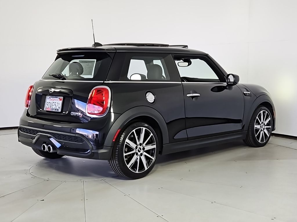 Thumbnail: 2023 MINI Cooper - 7