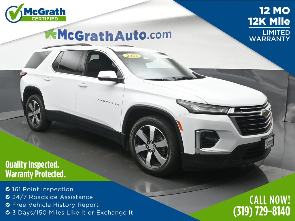Summit White 2023 Chevrolet Traverse SUV / Crossover Four-Wheel Drive 9-Speed Automatic
