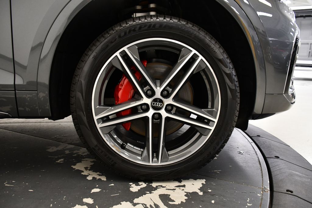 2025 Audi Q5  17