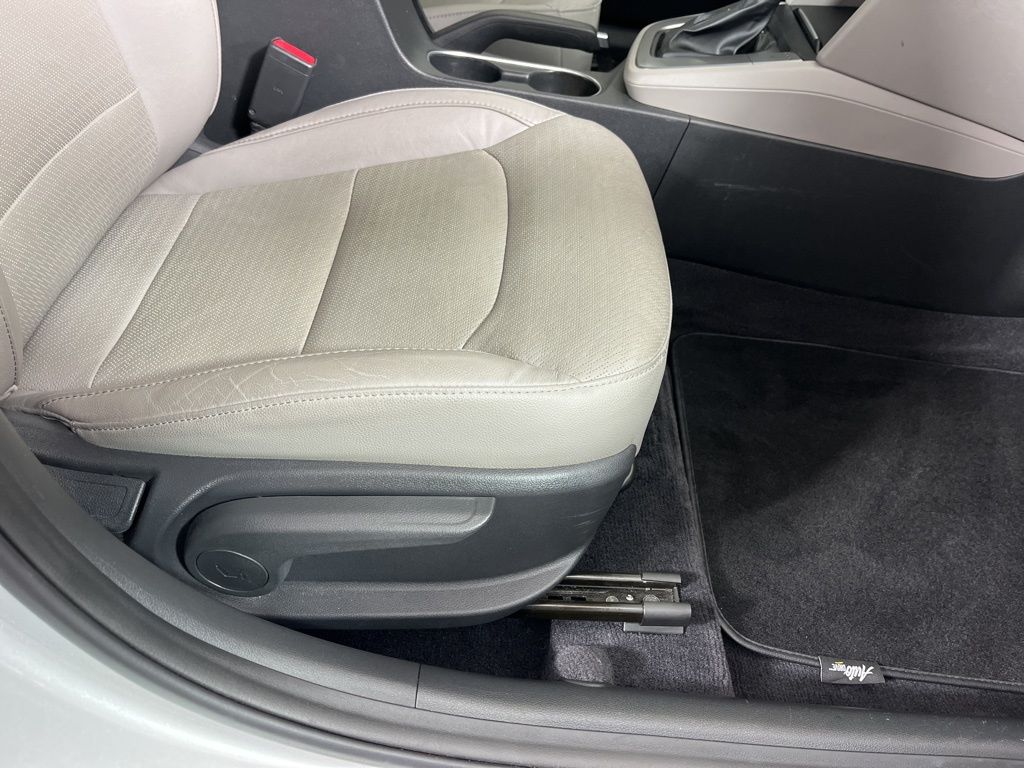 Thumbnail: 2018 Hyundai Elantra - 6