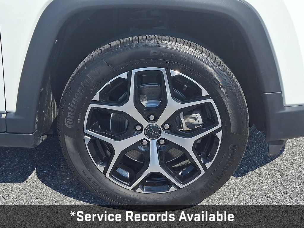 2025 Jeep Compass Limited White at South Hills CDJR
