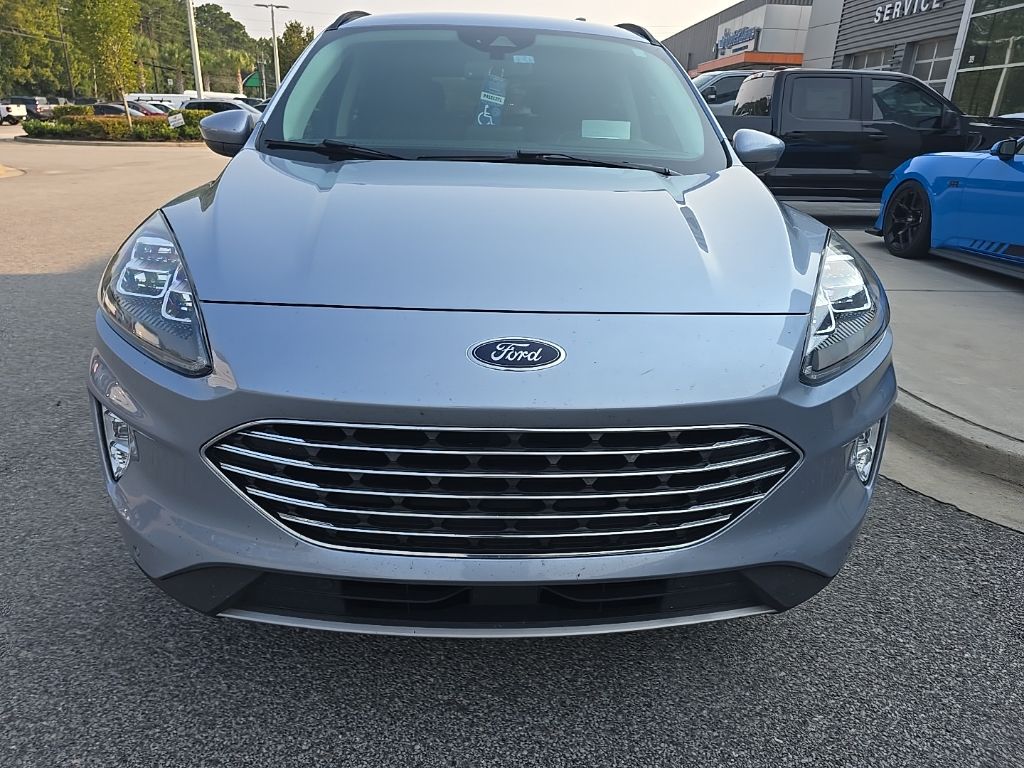 2022 Ford Escape Titanium Hybrid