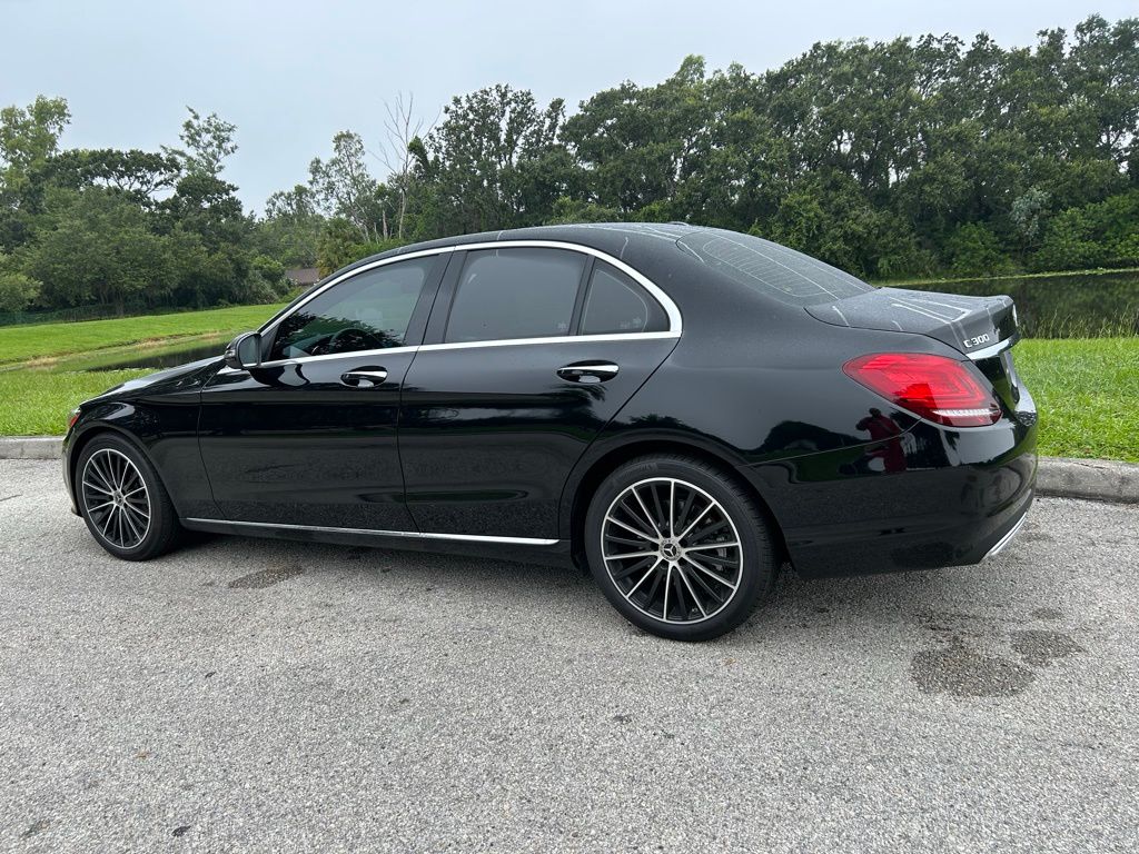 Thumbnail: 2021 Mercedes-Benz C-Class - 3