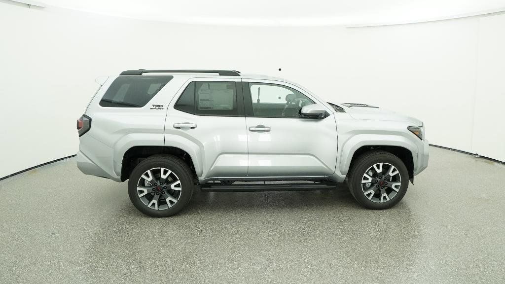 Thumbnail: 2025 Toyota 4Runner - 31