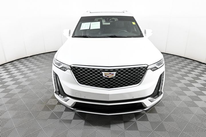 2023 Cadillac XT6 Luxury 2