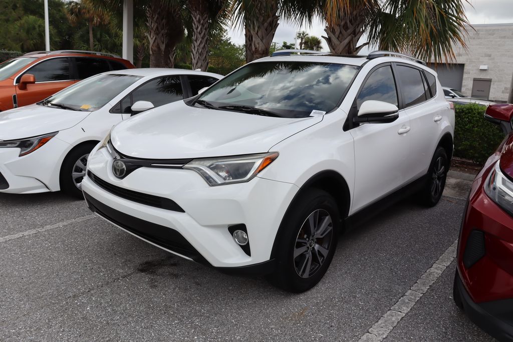 2018 Toyota RAV4 XLE -
                  West Palm Beach, FL
