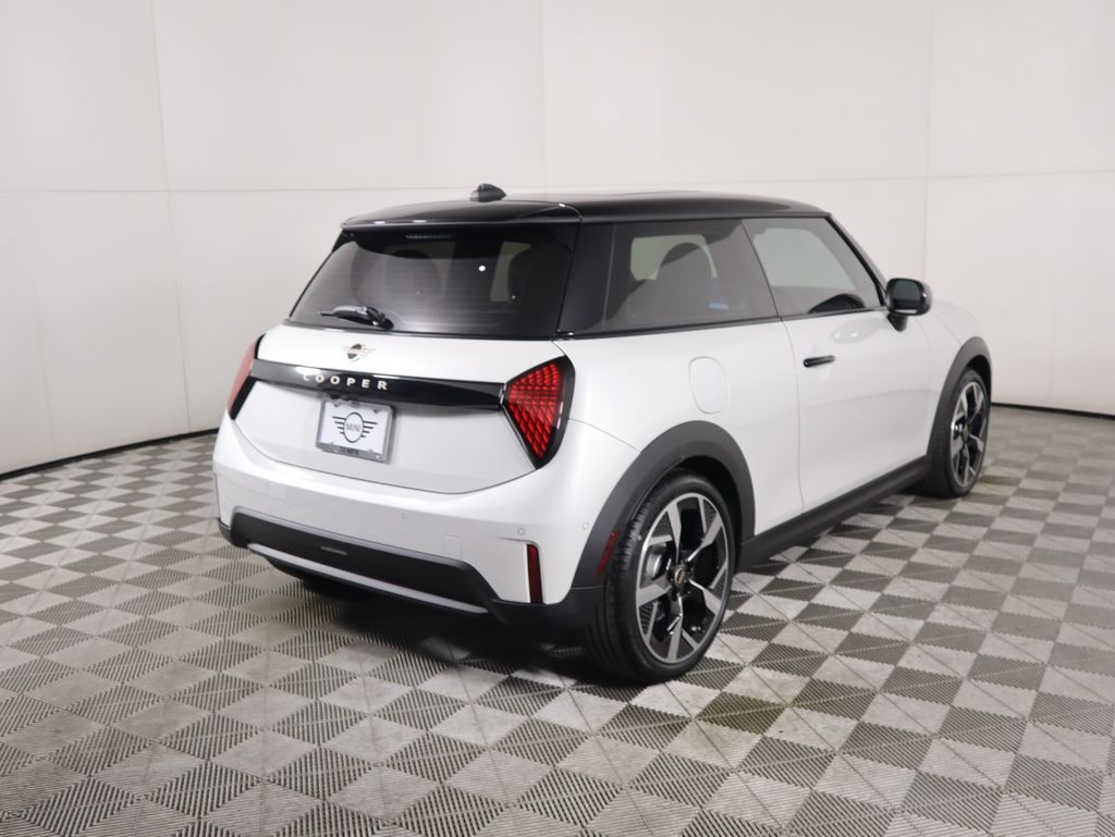 Thumbnail: 2026 MINI Cooper - 5