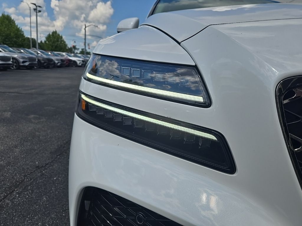Thumbnail: 2026 Genesis GV80 - 11