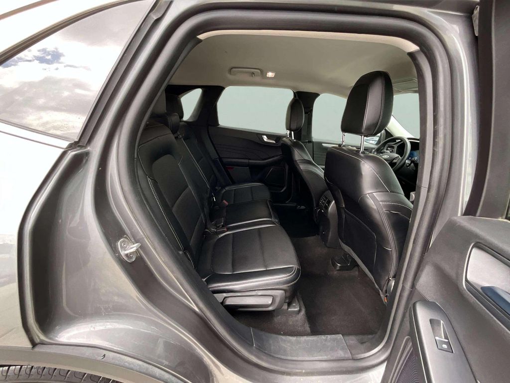 Certified Used 2024 Gray Ford Platinum image 22
