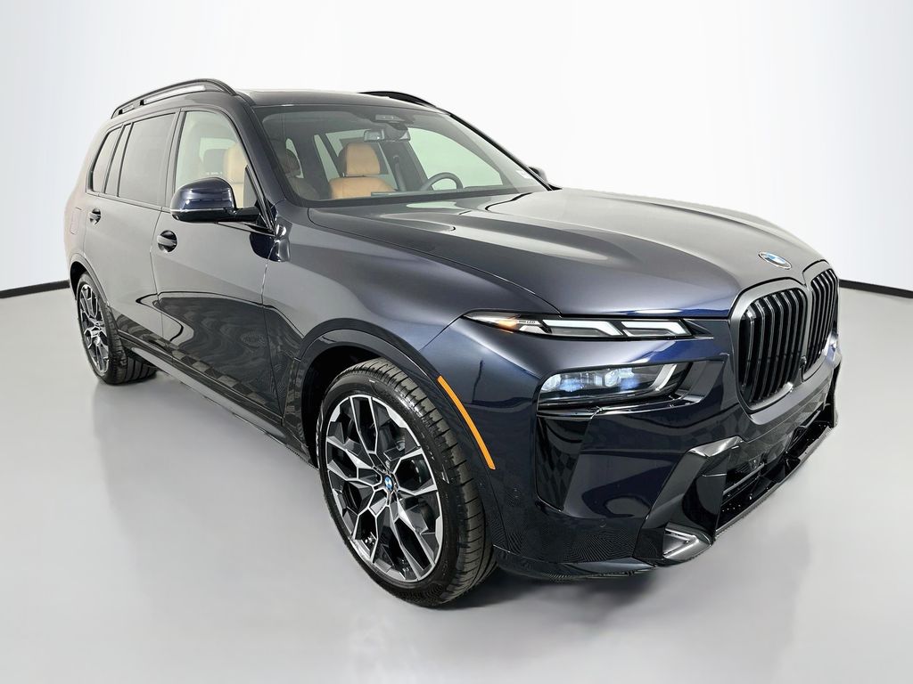 Thumbnail: 2027 BMW X7 - 3