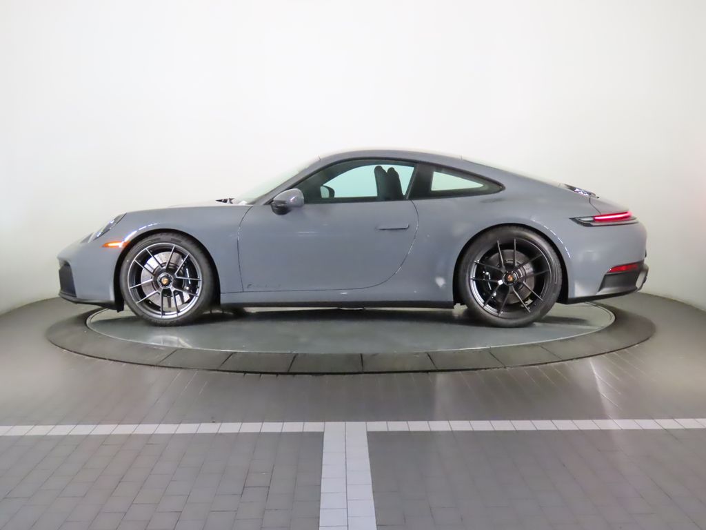 Thumbnail: 2025 Porsche 911 - 2