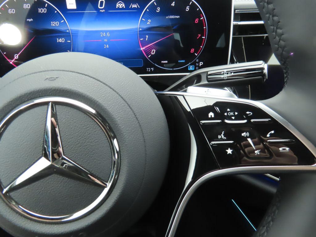 Thumbnail: 2026 Mercedes-Benz E-Class - 12