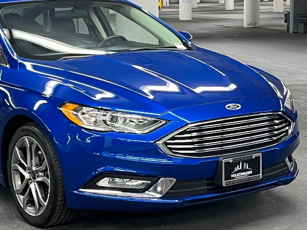 2017 Ford Fusion SE 37