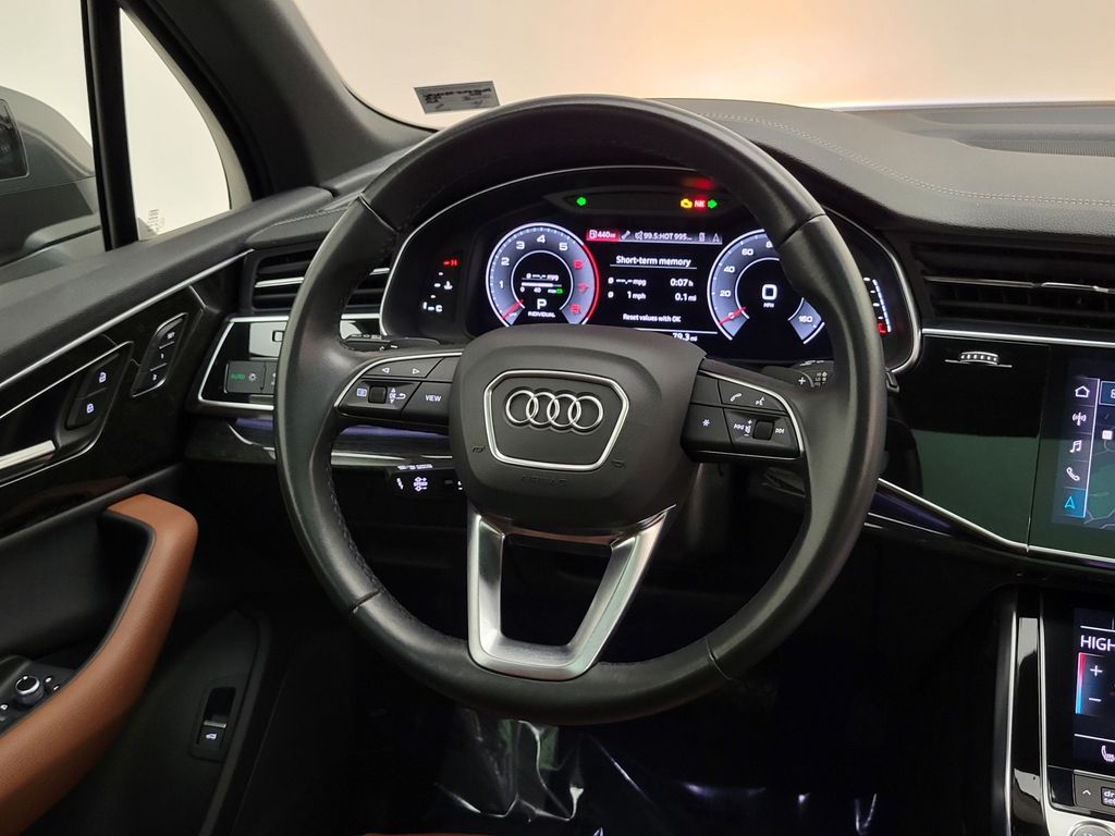 Thumbnail: 2023 Audi Q7 - 20