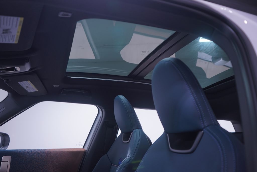 2025 MINI Cooper Countryman Signature 8