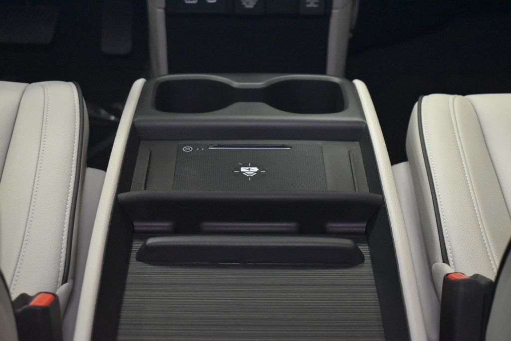 Thumbnail: 2026 Honda Odyssey - 13