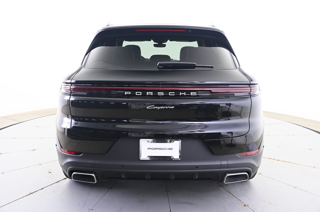 Thumbnail: 2025 Porsche Cayenne - 6