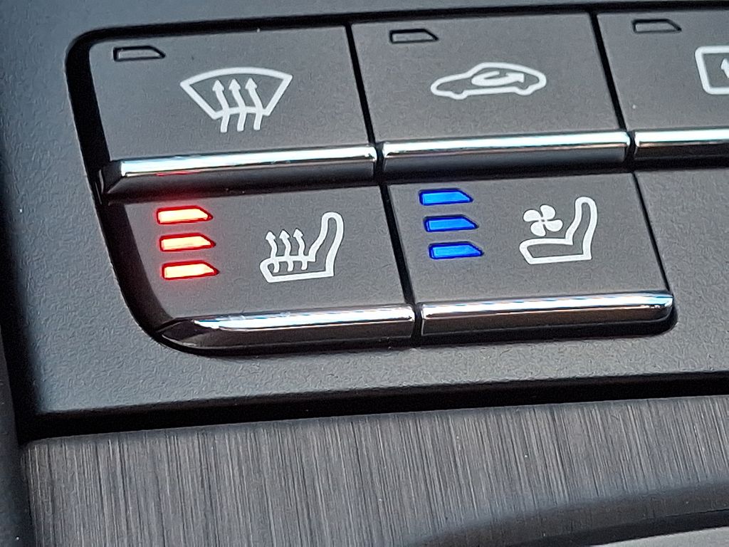 Thumbnail: 2024 Porsche 718 Boxster - 23