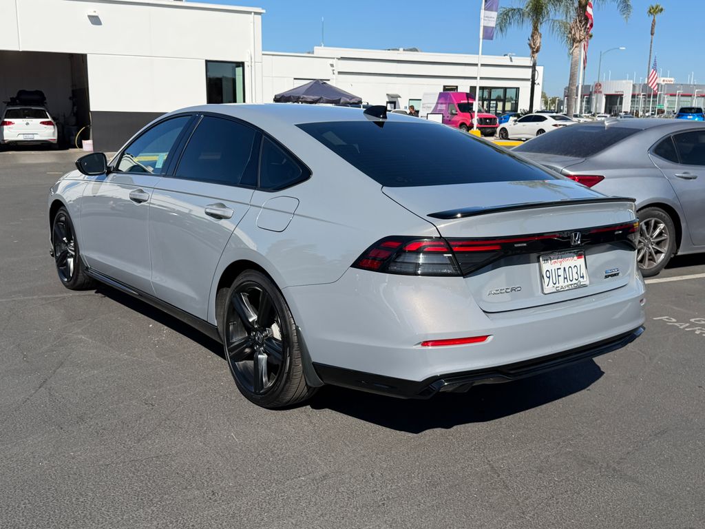 Thumbnail: 2025 Honda Accord - 9