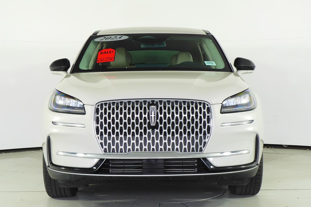 2023 Lincoln Corsair Standard 3