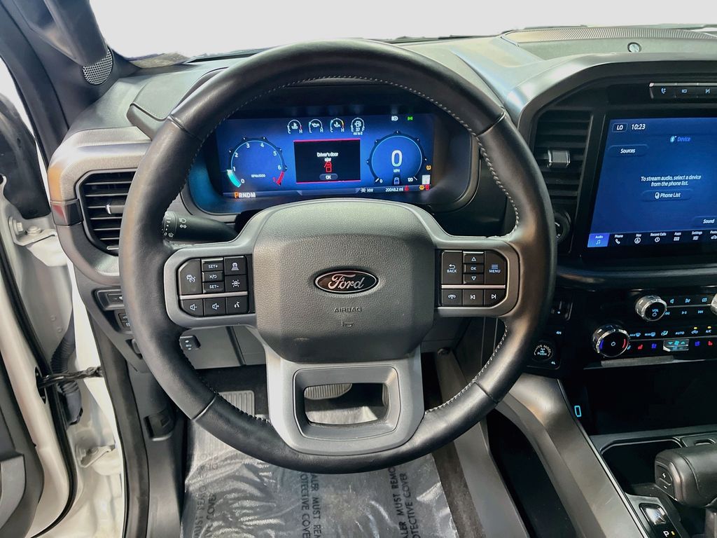 Used 2024 White Metallic Ford Lariat image 11