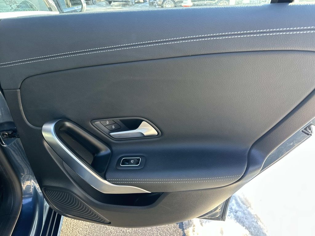 Thumbnail: 2020 Mercedes-Benz CLA - 22