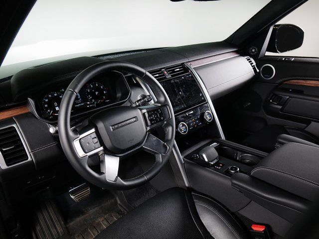 Certified Used 2025 Black Land Rover Dynamic SE image 18