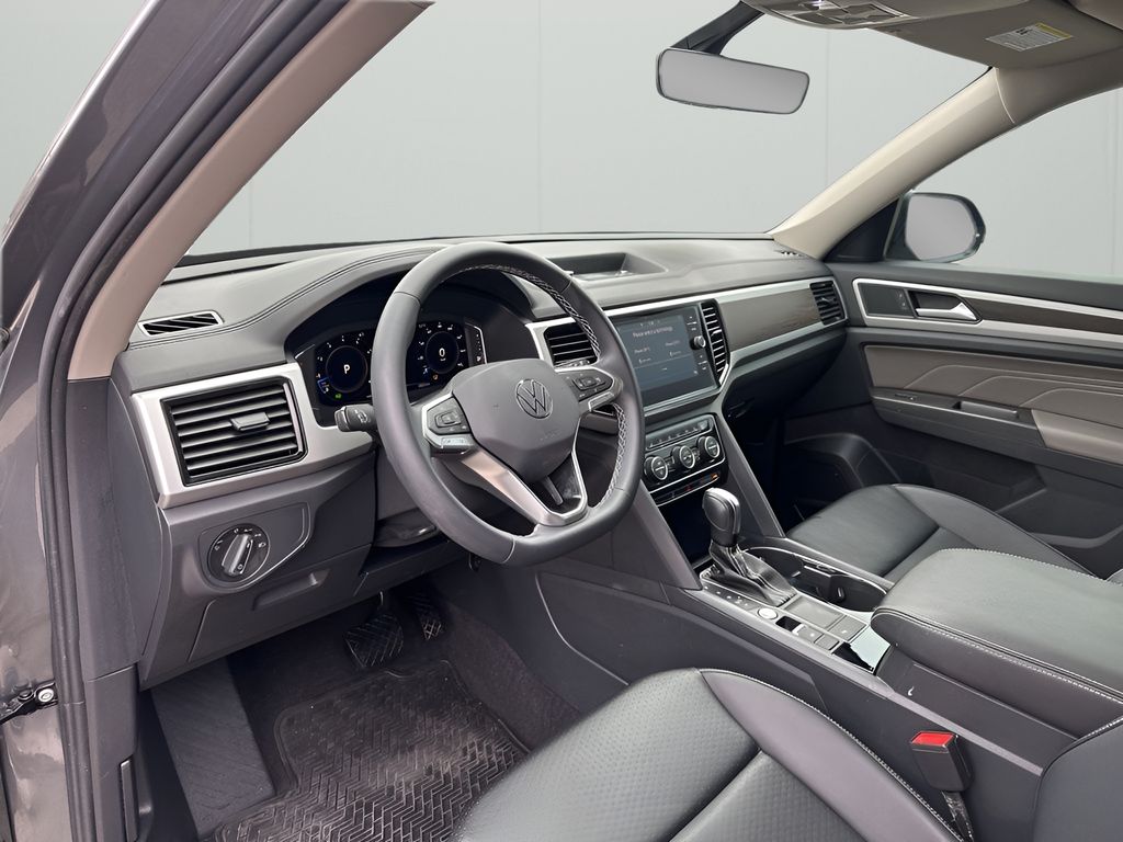 Used Car 2022 Volkswagen Atlas  3.6l V6 Se W/technology For Sale Under $30,000 In Austin, Texas