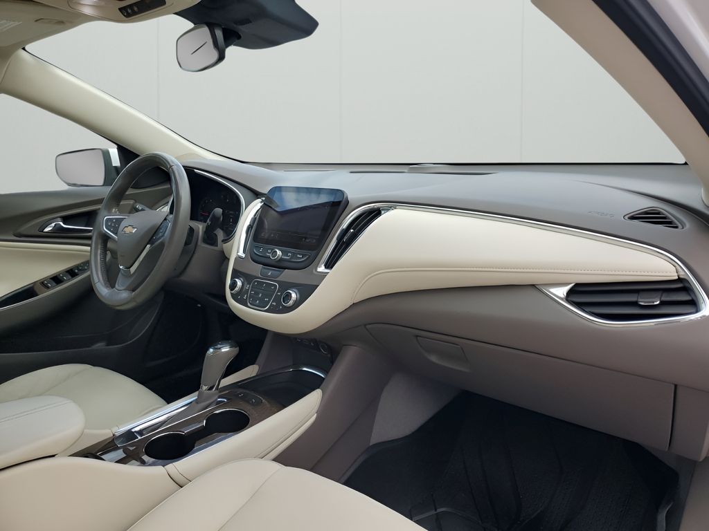 Used Car 2019 Chevrolet Malibu  Lt For Sale Under $20,000 In Austin, Texas