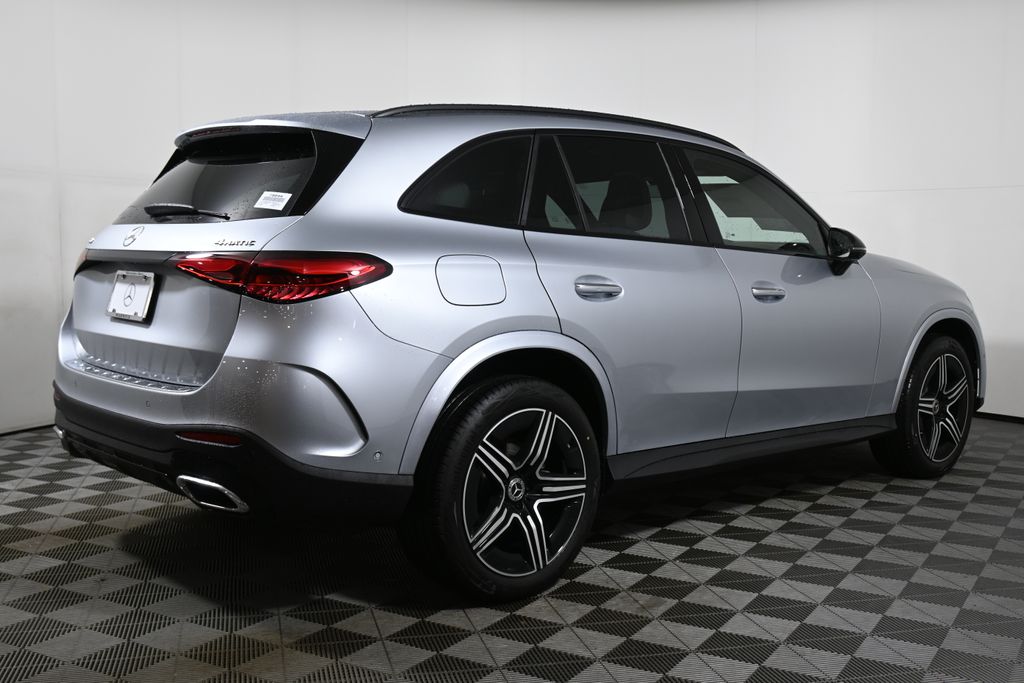 Thumbnail: 2026 Mercedes-Benz GLC - 7