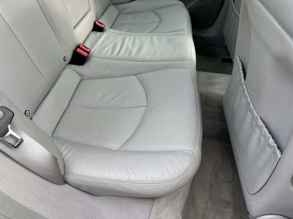 Thumbnail: 2006 Mercedes-Benz E-Class - 27