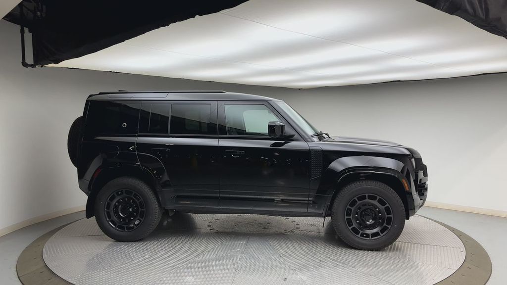 Thumbnail: 2026 Land Rover Defender - 9