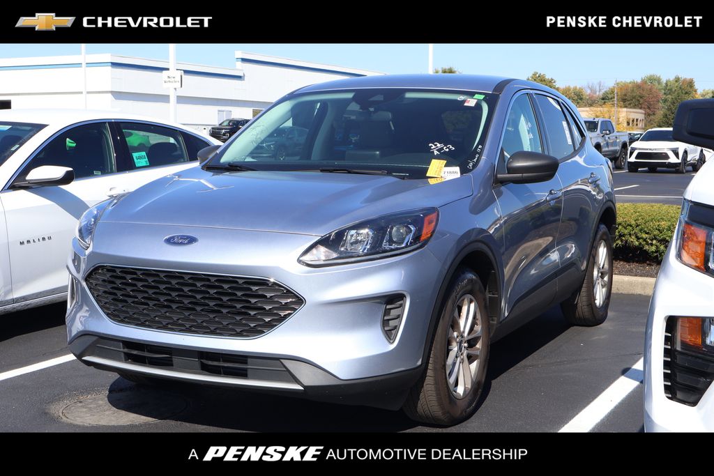 Thumbnail: 2022 Ford Escape - 1