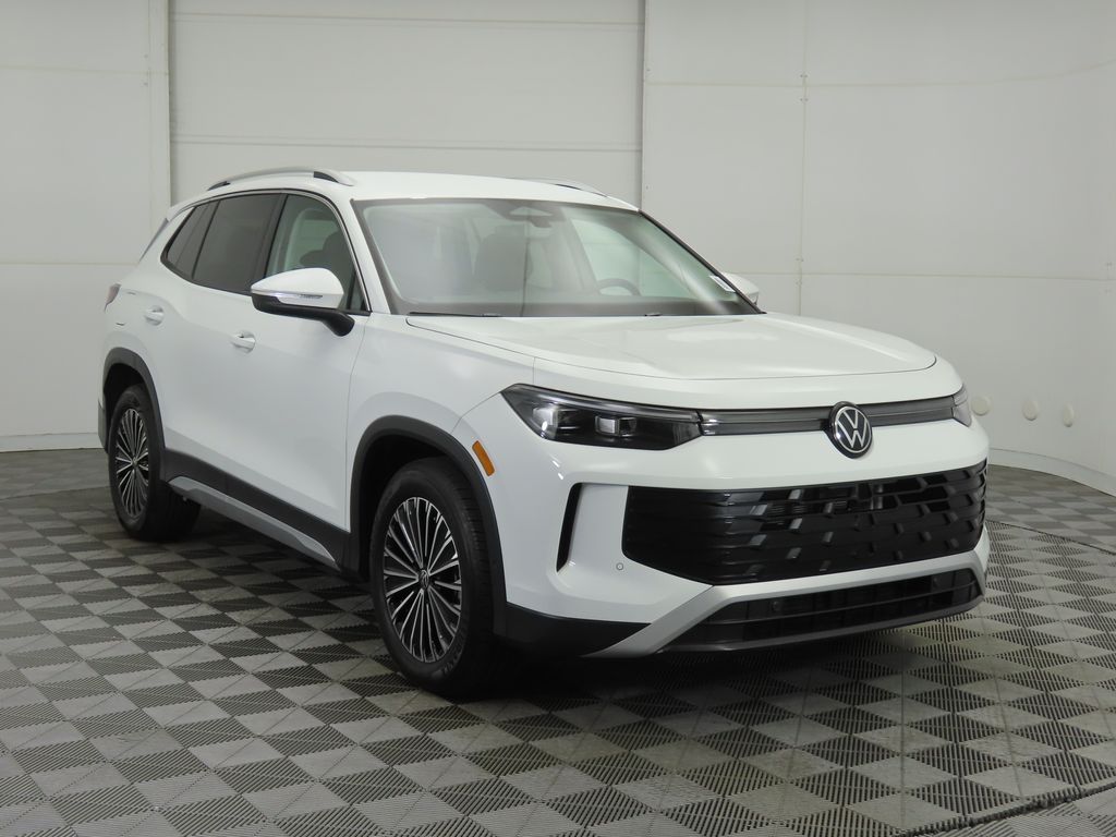 Thumbnail: 2026 Volkswagen Tiguan - 3