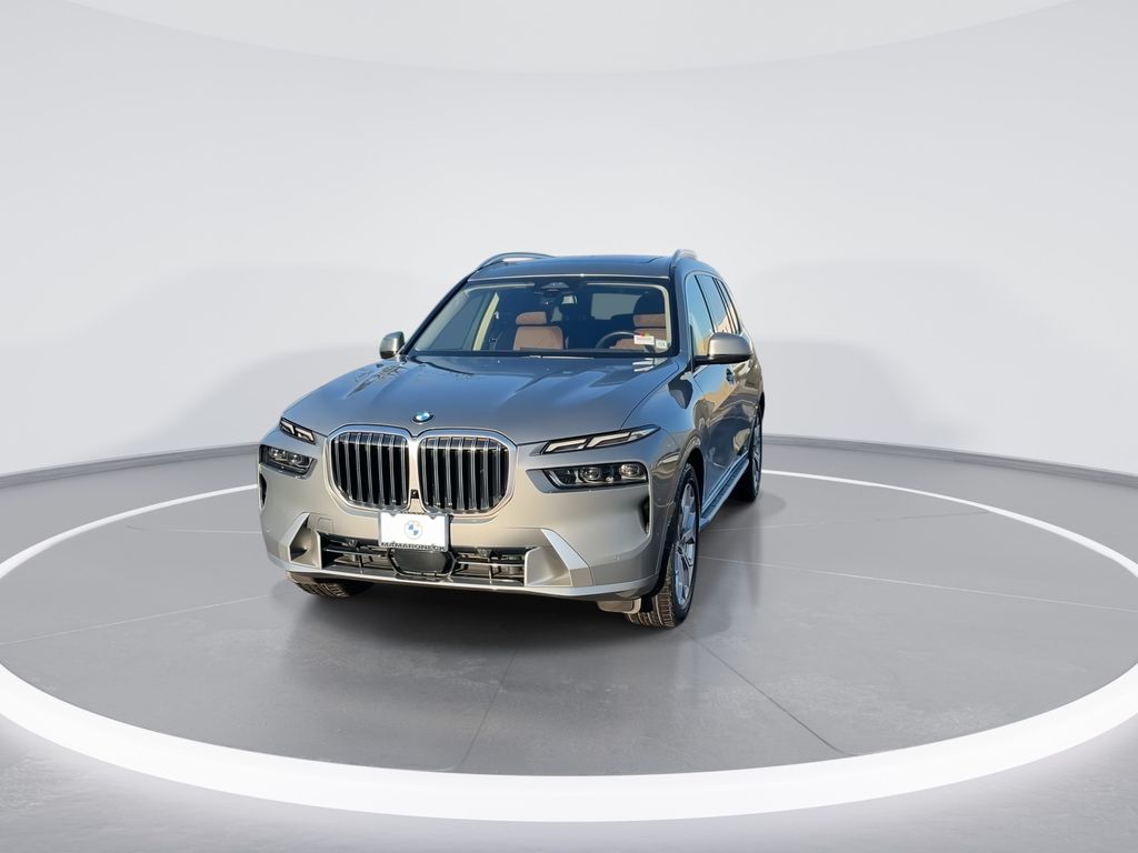 Thumbnail: 2024 BMW X7 - 3