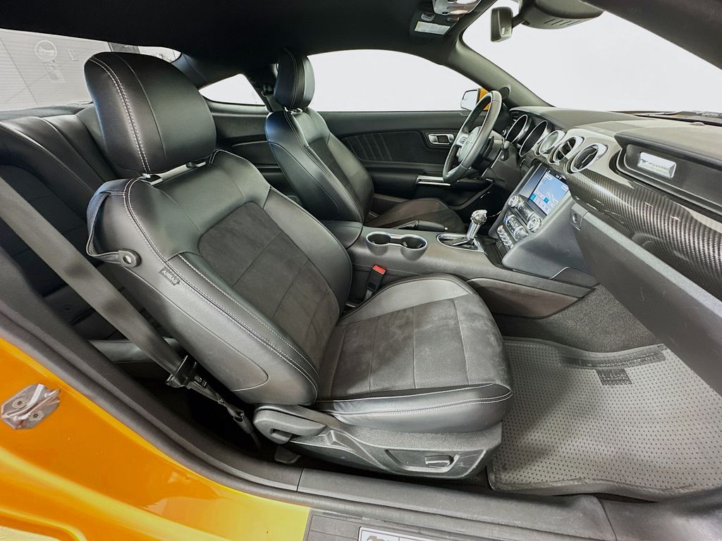 Thumbnail: 2019 Ford Mustang - 26