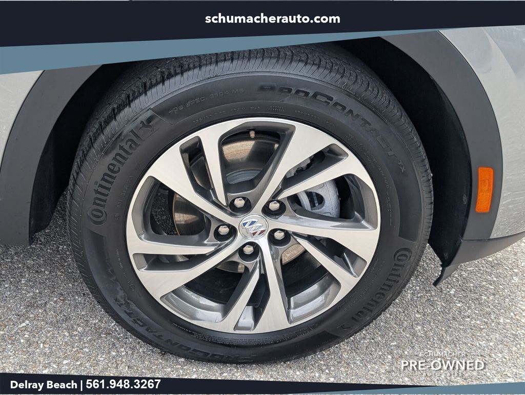 used 2023 Buick Envision car, priced at $22,888