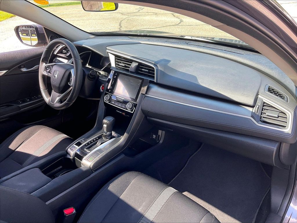 2016 Honda Civic — photo 14