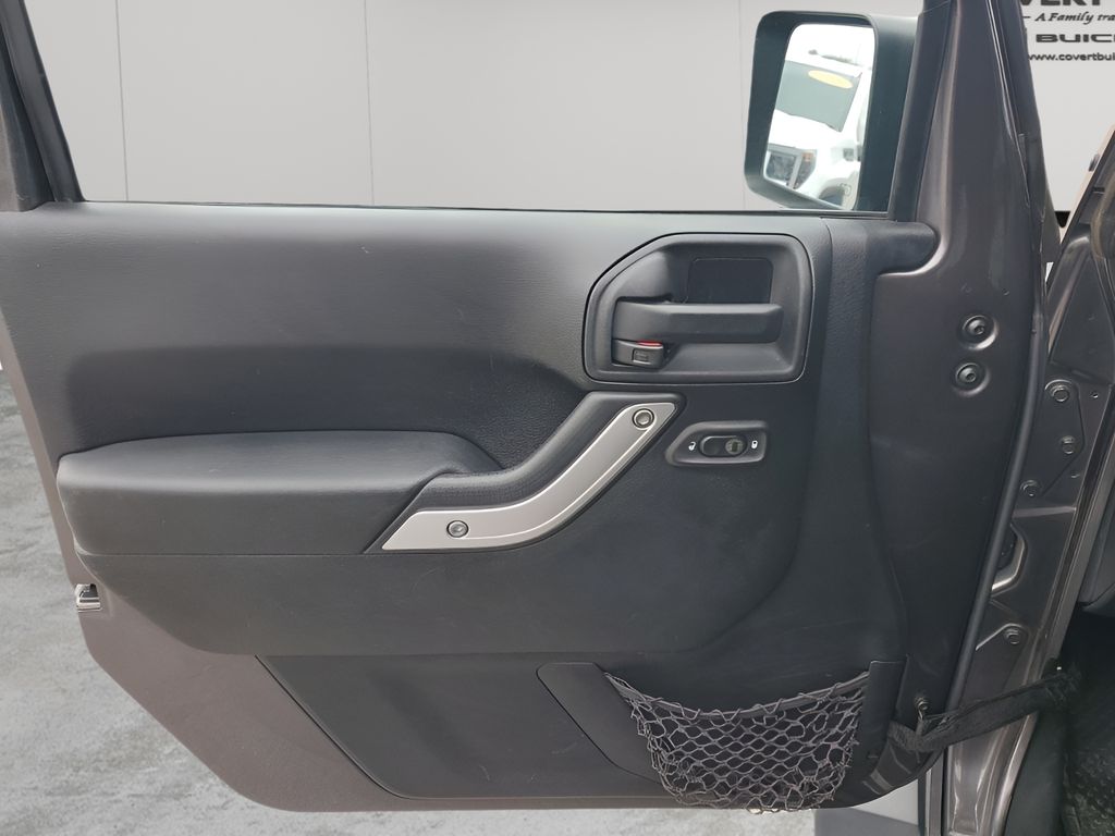 Used Car 2014 Jeep Wrangler  Unlimited Sahara For Sale Under $20,000 In Austin, Texas