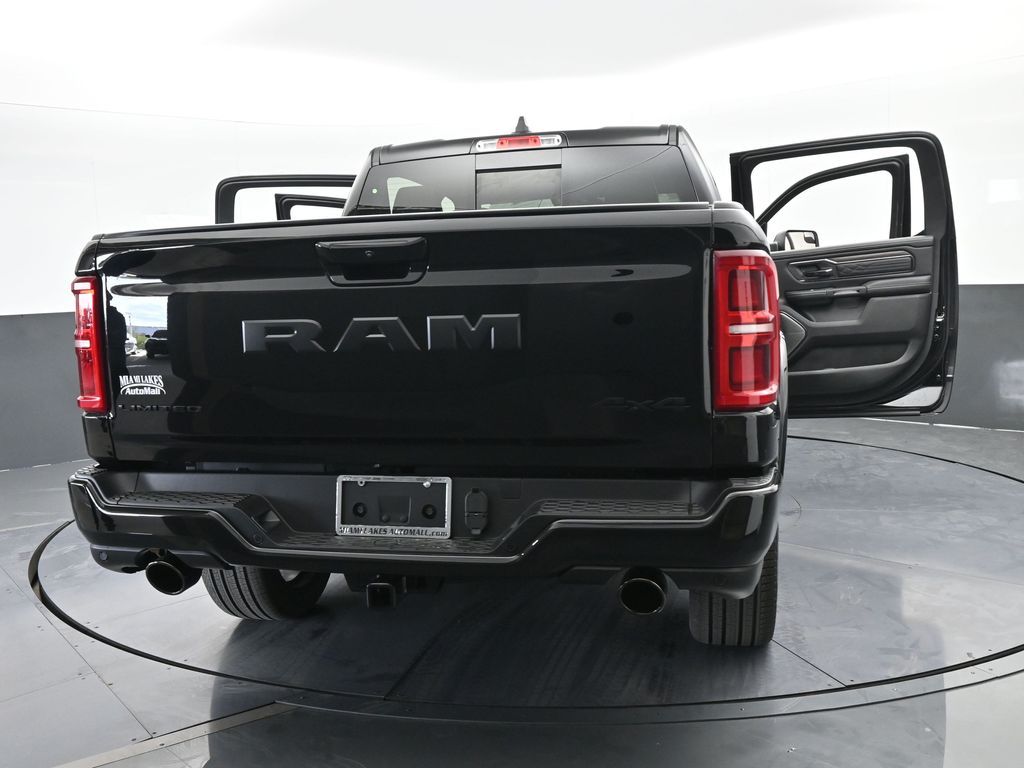New 2026 Diamond Black Crystal Pearlcoat Ram Limited image 72