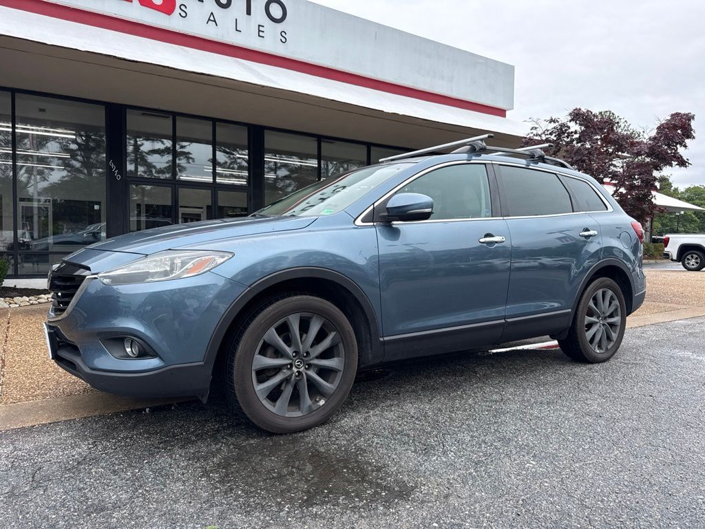 View vehicle photo 2