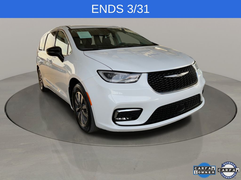 2024 Chrysler Pacifica Hybrid Select FWD