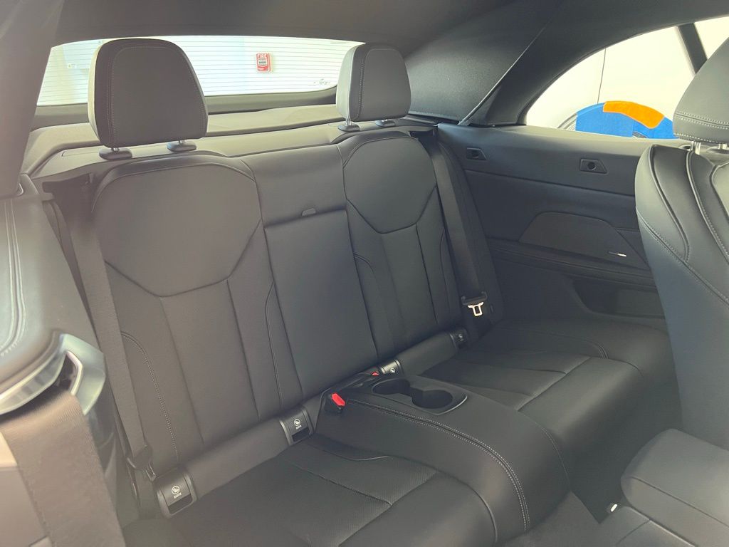 Thumbnail: 2026 BMW 4 Series - 13