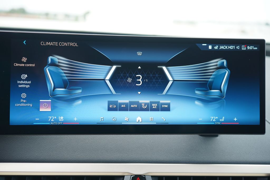 Thumbnail: 2026 BMW iX - 17