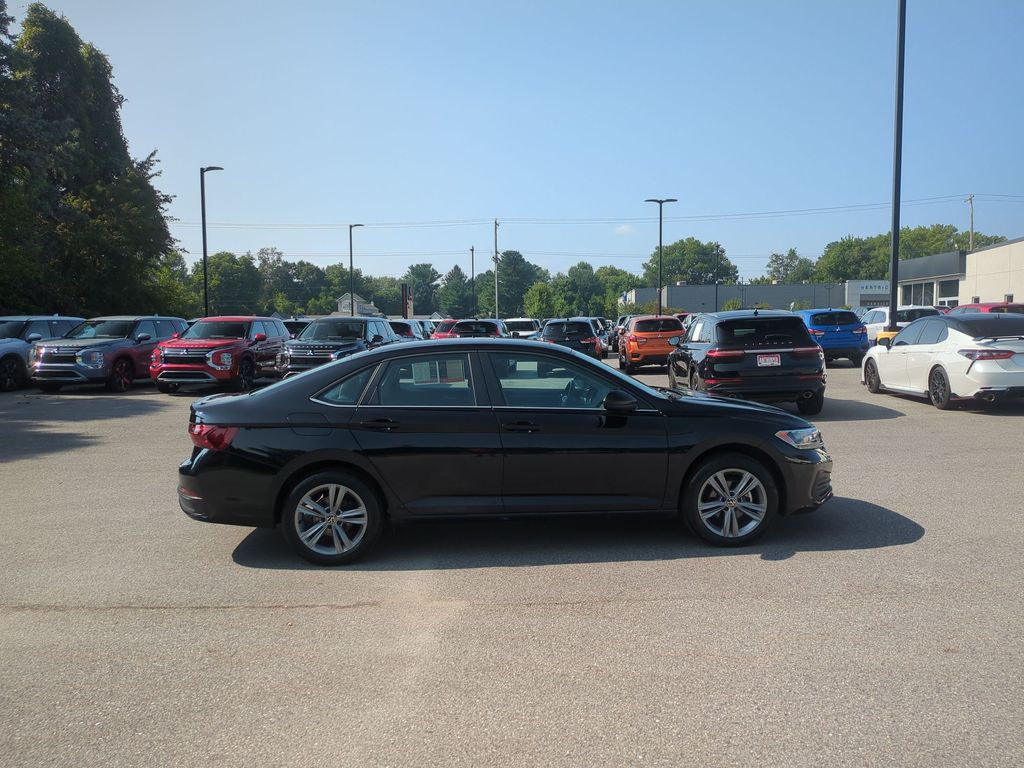 2023 Volkswagen Jetta 1.5T SE