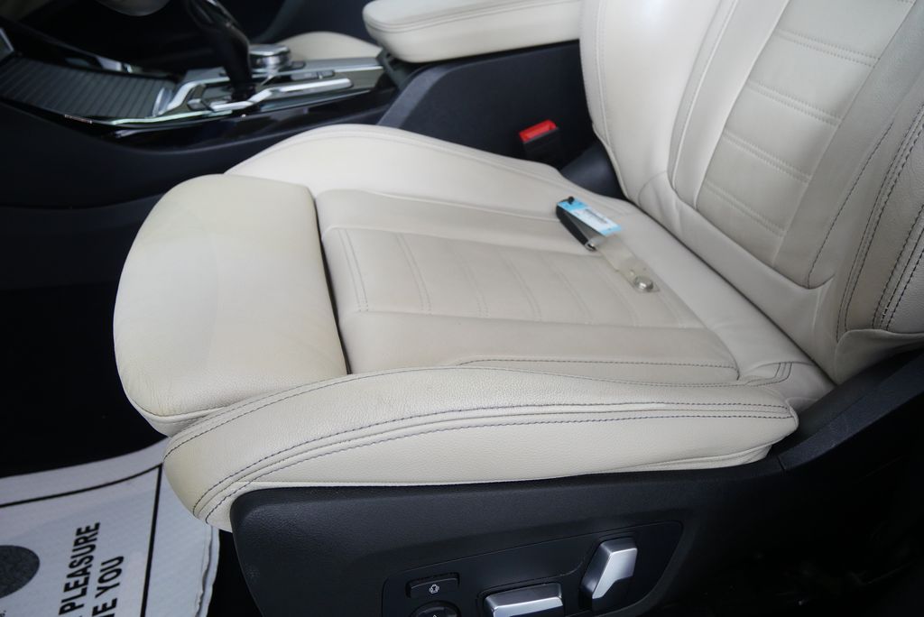 2018 BMW X3 M40i 10