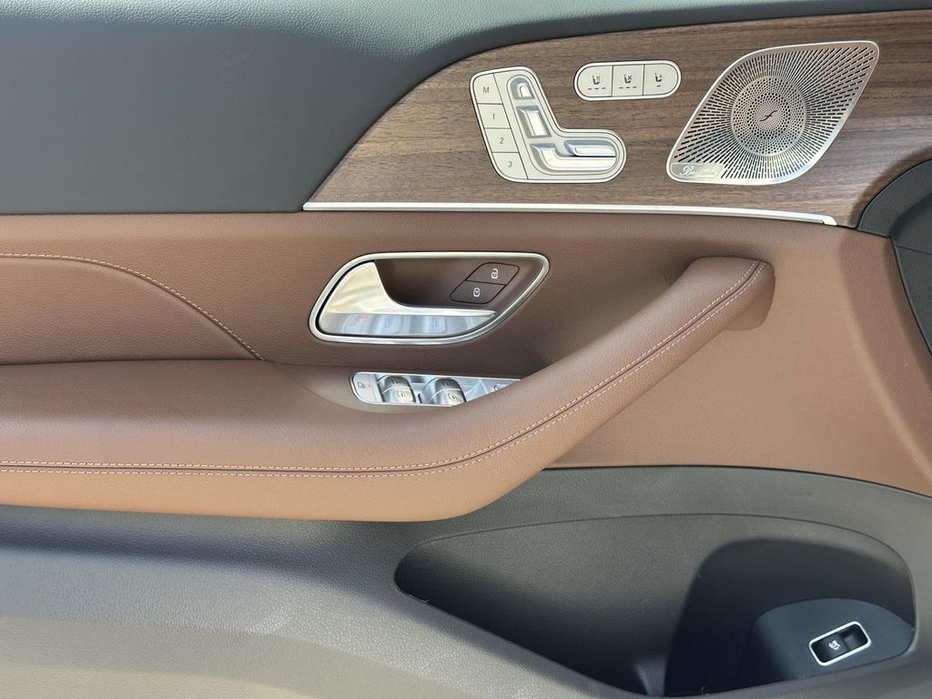 2025 Mercedes-Benz GLE 350 23