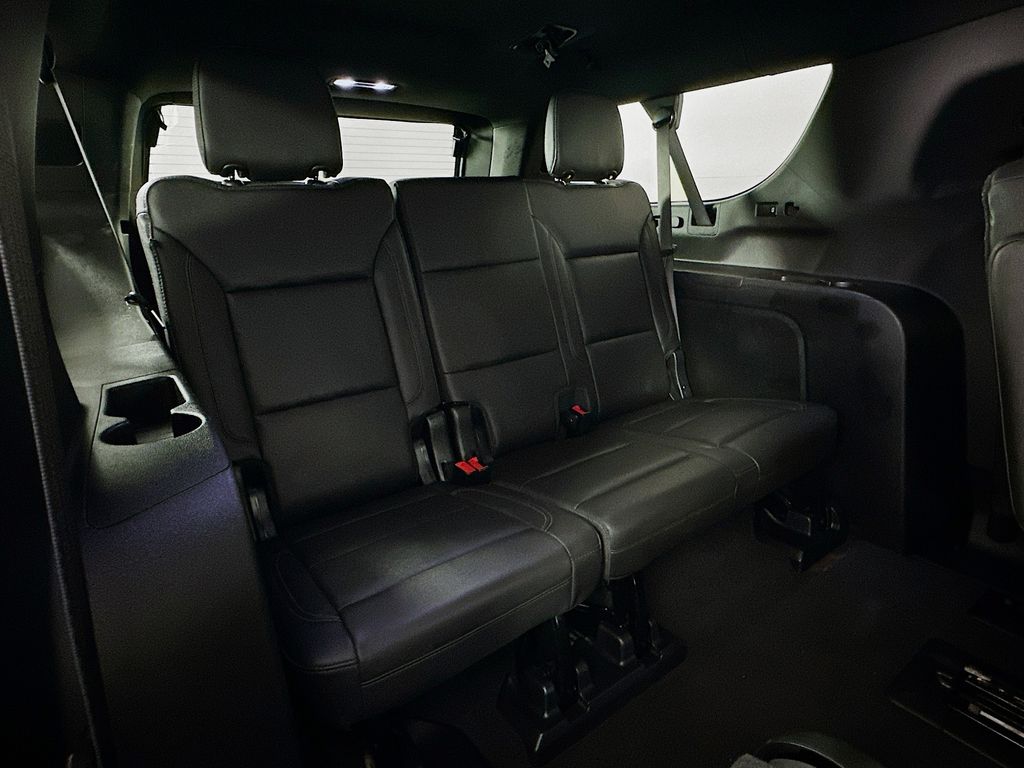 Thumbnail: 2021 Chevrolet Suburban - 26